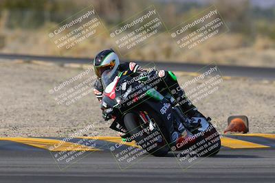 media/Dec-17-2022-SoCal Trackdays (Sat) [[224abd9271]]/Turn 7 Set 1 (1125am)/